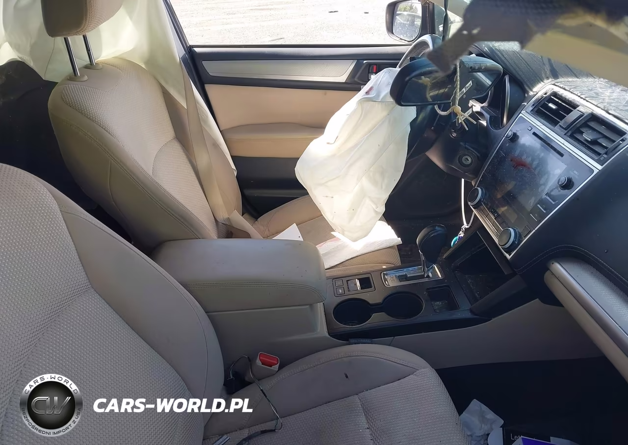 2018 Subaru Outback 2.5I Premium VIN:4S4BSADC1J3258777 - 5