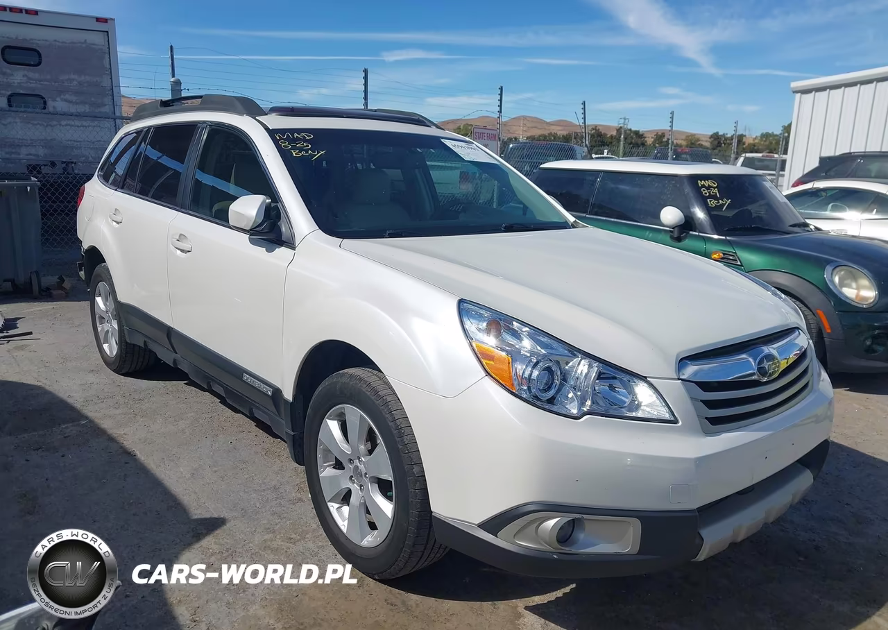 2011 Subaru Outback 2.5I Limited VIN:4S4BRBKC3B3353377 - 1