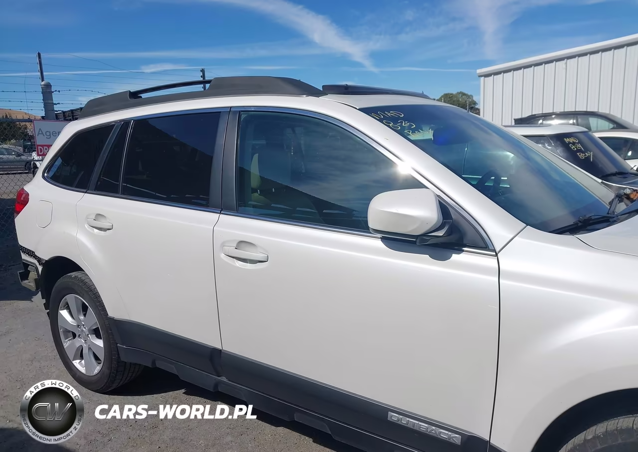 2011 Subaru Outback 2.5I Limited VIN:4S4BRBKC3B3353377 - 14