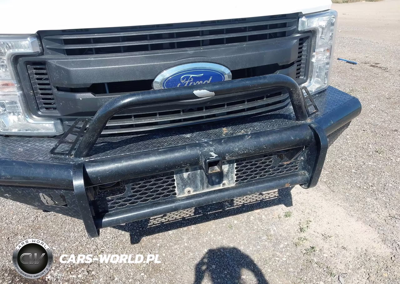 2019 Ford F-350 Chassis Xl VIN:1FD8X3H64KED43713 - 12
