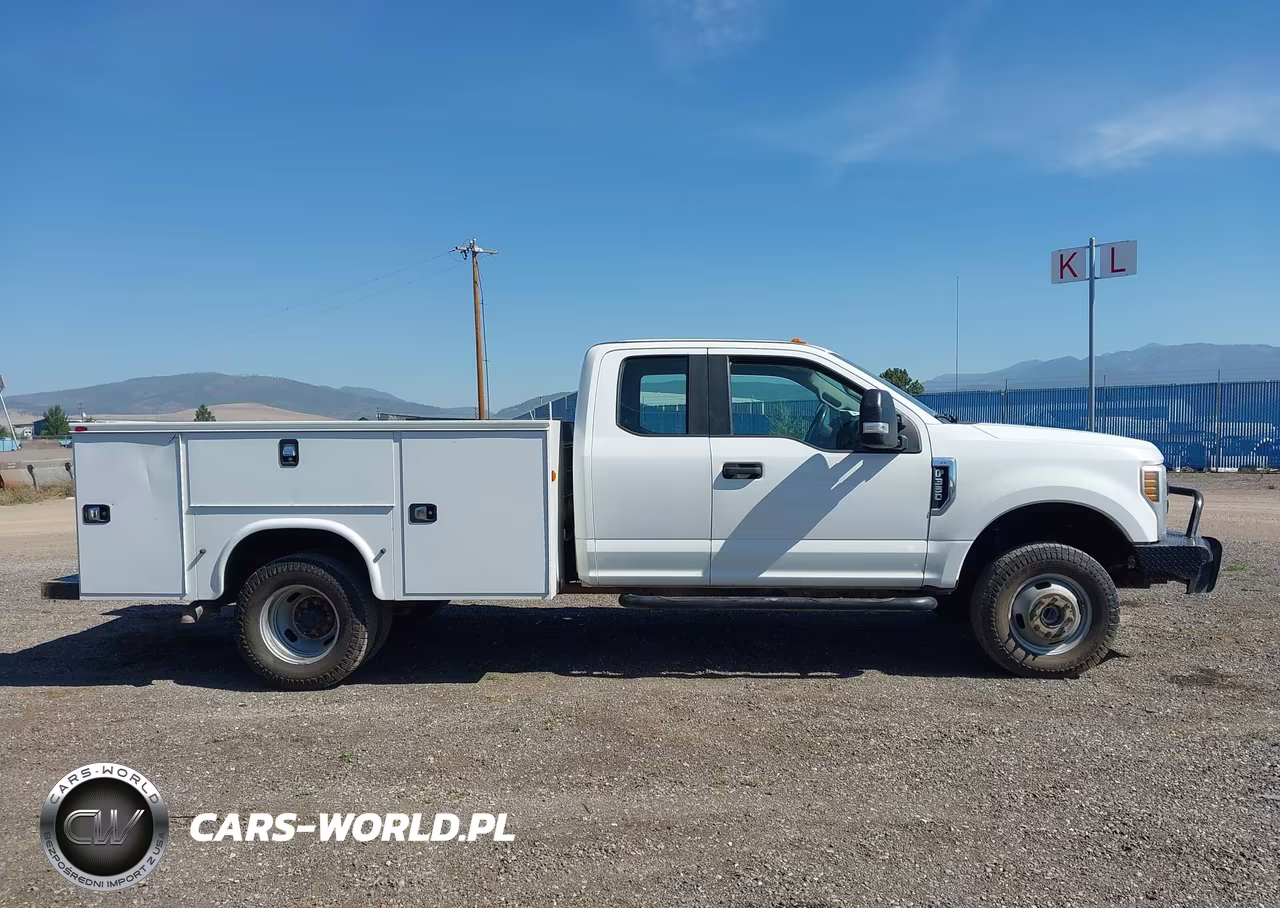 2019 Ford F-350 Chassis Xl VIN:1FD8X3H64KED43713 - 15