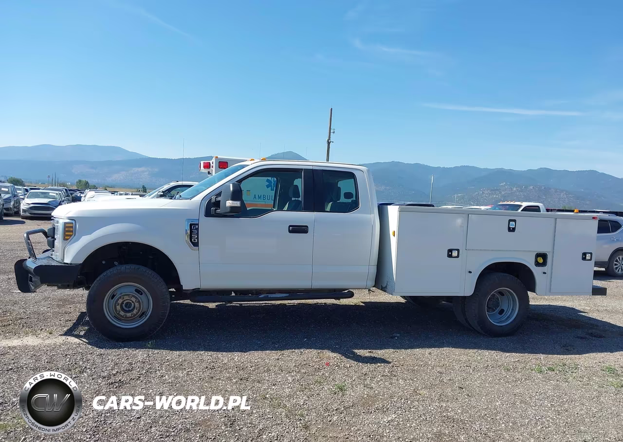 2019 Ford F-350 Chassis Xl VIN:1FD8X3H64KED43713 - 16