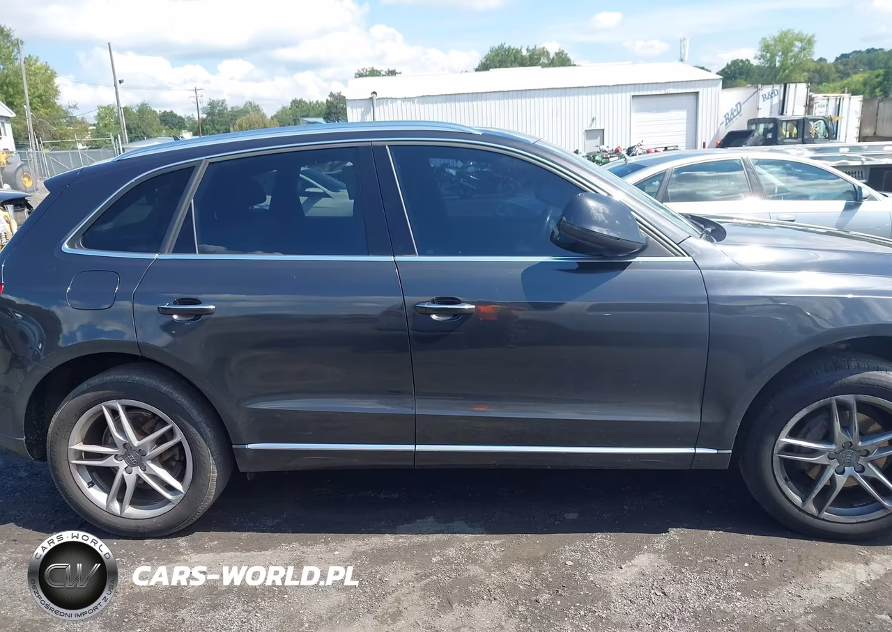 2016 Audi Q5 2.0T Premium VIN:WA1L2AFP5GA090083 - 13