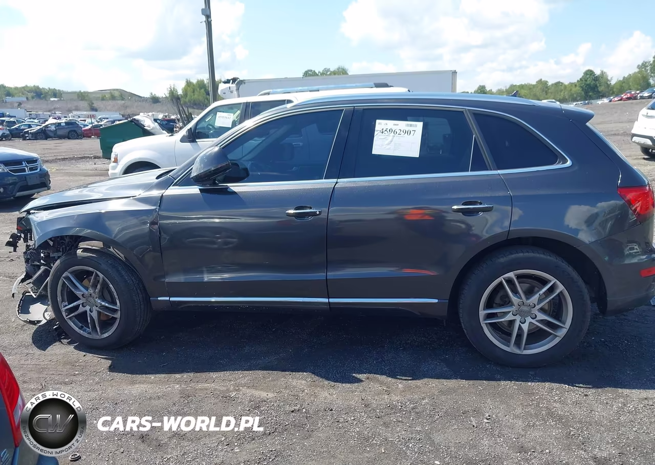 2016 Audi Q5 2.0T Premium VIN:WA1L2AFP5GA090083 - 14