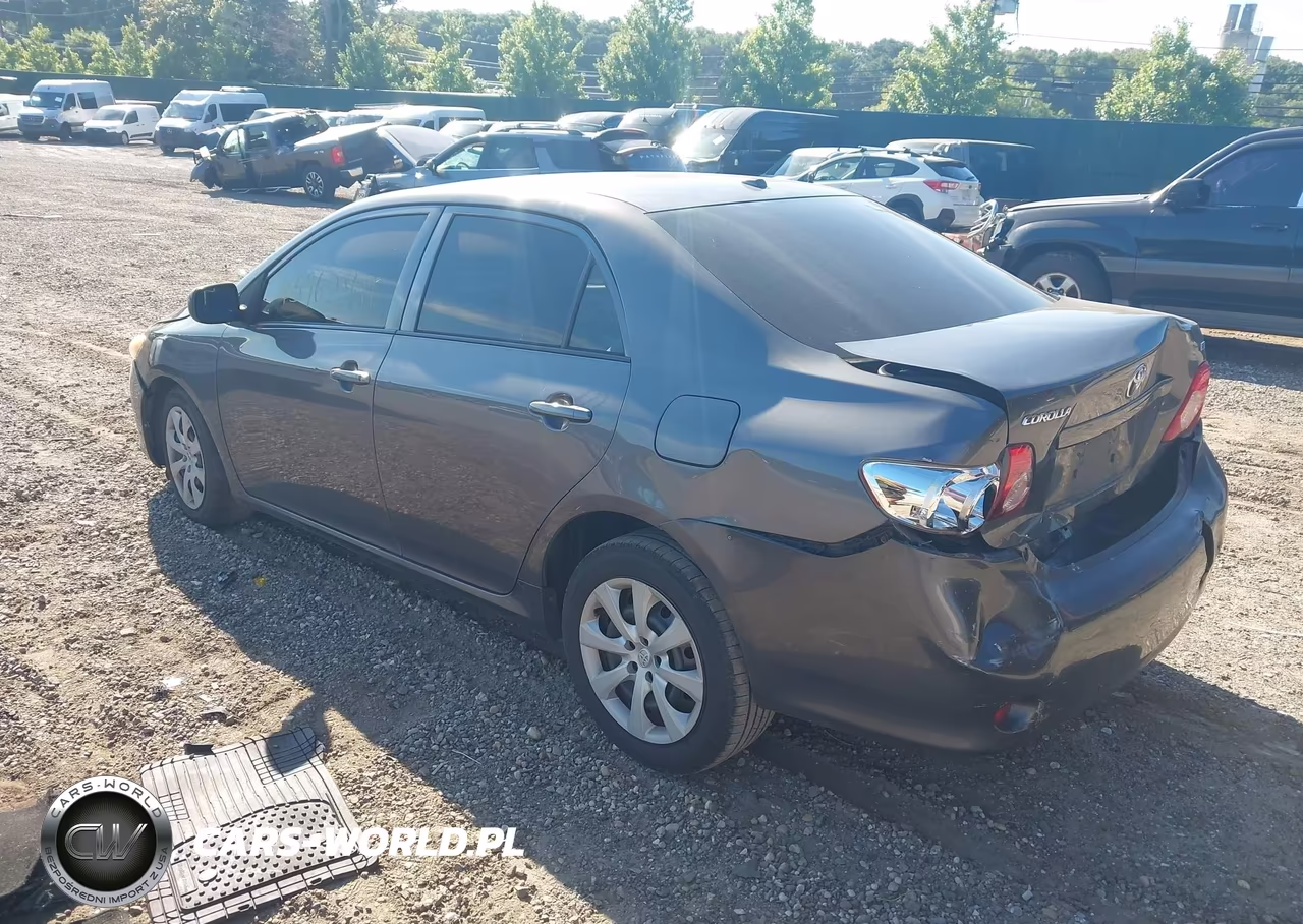 2010 Toyota Corolla Le VIN:JTDBU4EE7AJ072902 - 3