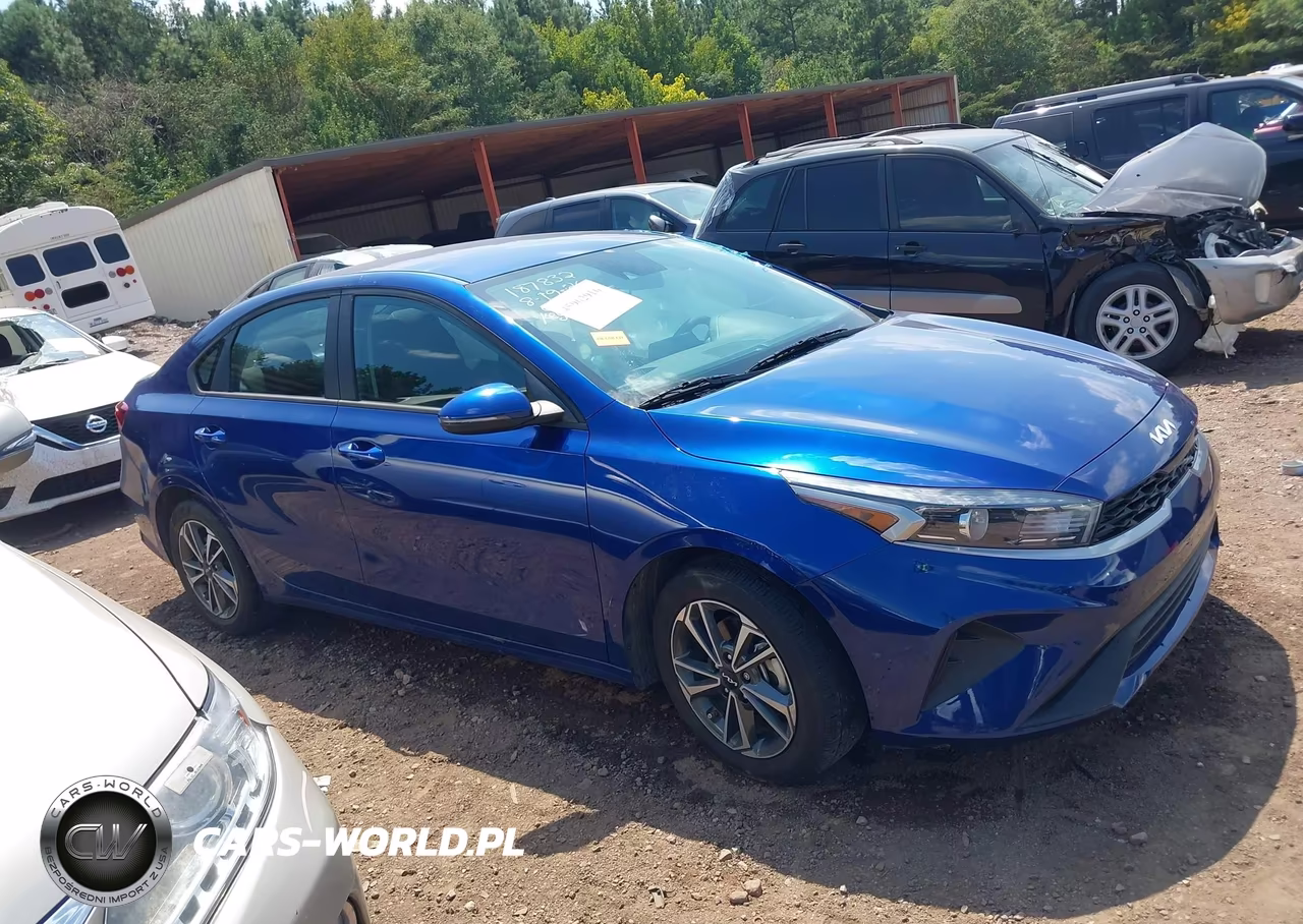 2024 Kia Forte Lxs VIN:3KPF24AD0RE756249 - 13
