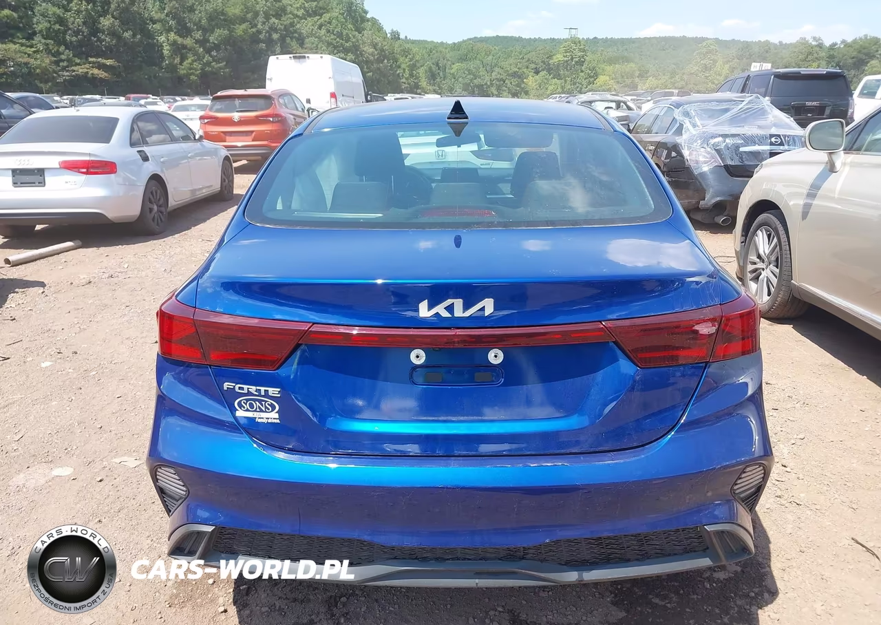 2024 Kia Forte Lxs VIN:3KPF24AD0RE756249 - 16