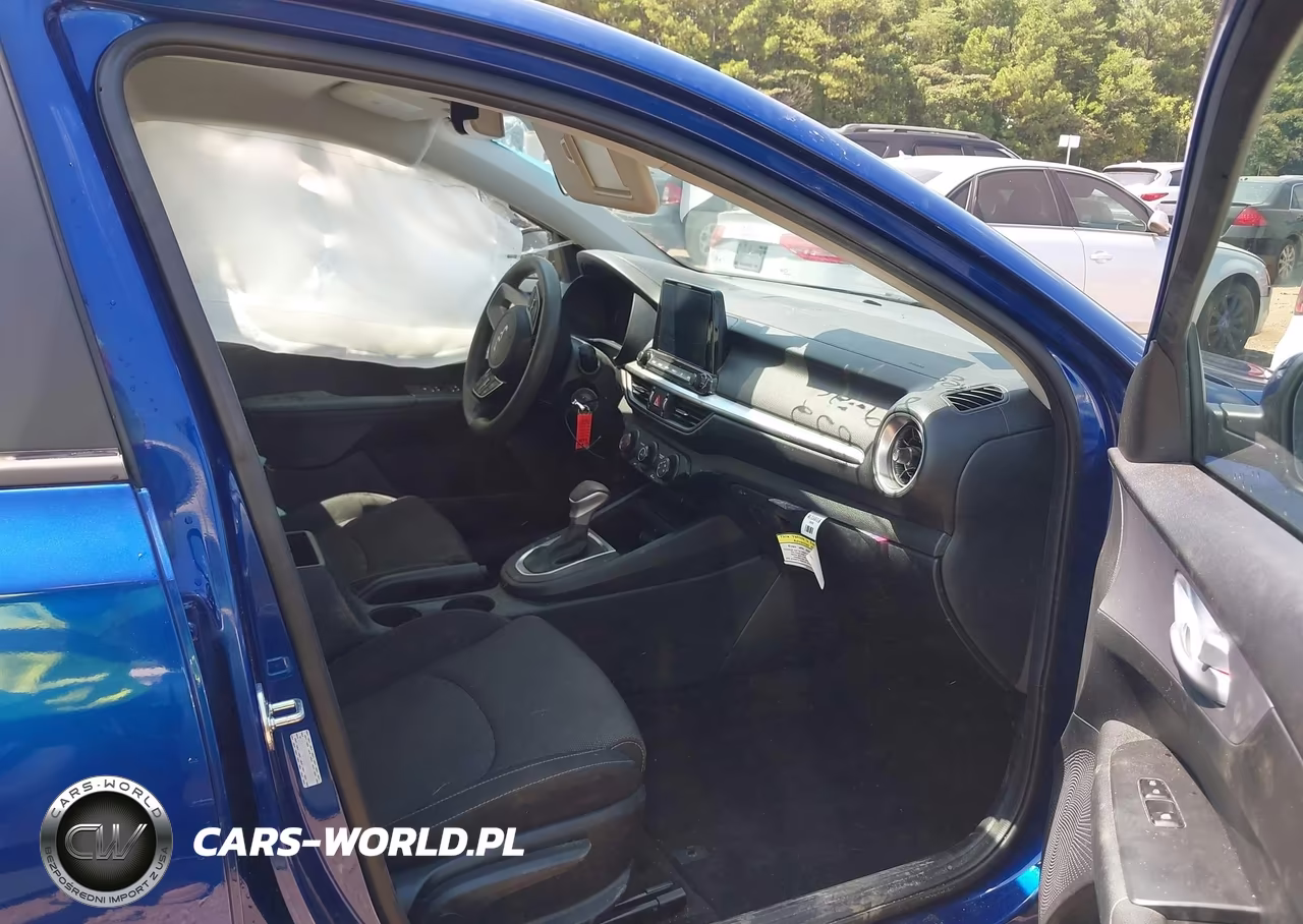 2024 Kia Forte Lxs VIN:3KPF24AD0RE756249 - 5