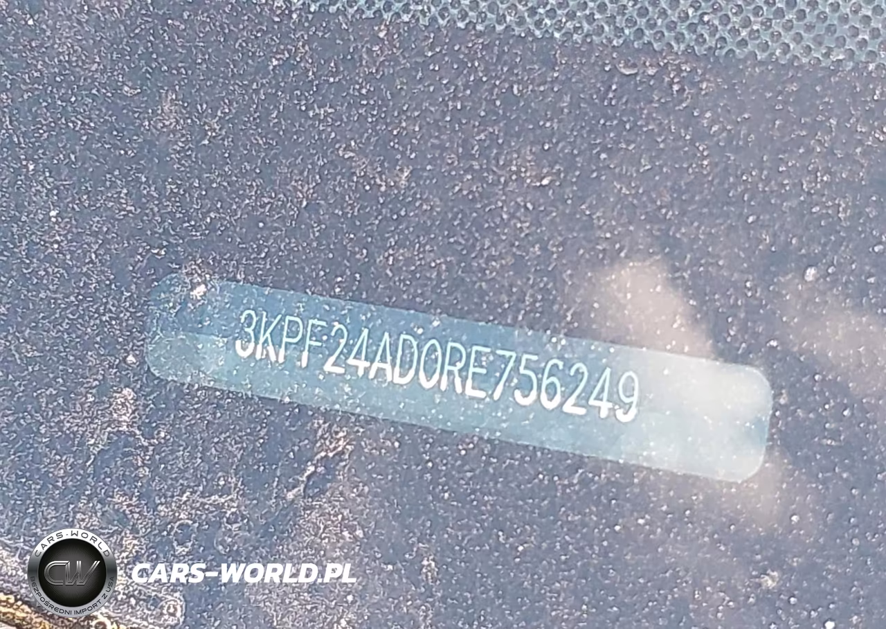 2024 Kia Forte Lxs VIN:3KPF24AD0RE756249 - 9
