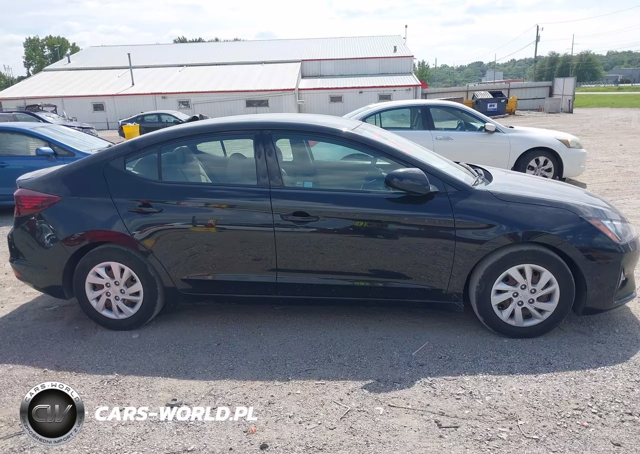 2019 Hyundai Elantra Se VIN:5NPD74LF5KH463553 - 13