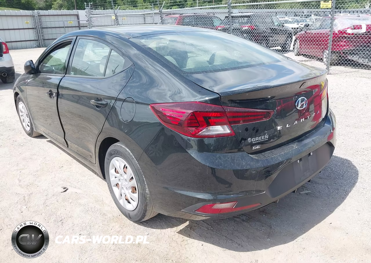 2019 Hyundai Elantra Se VIN:5NPD74LF5KH463553 - 3