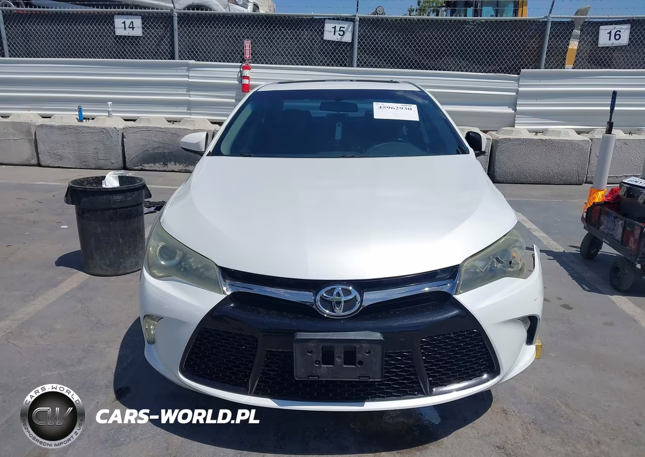 2017 Toyota Camry Xse VIN:4T1BF1FK6HU292601 - 12