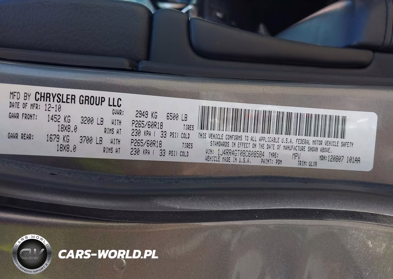 2011 Jeep Grand Cherokee Laredo VIN:1J4RR4GT0BC608584 - 9
