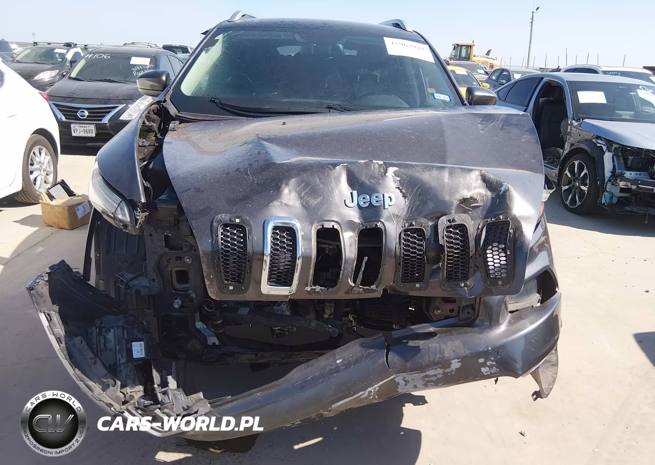 2014 Jeep Cherokee Latitude VIN:1C4PJMCB3EW190882 - 6