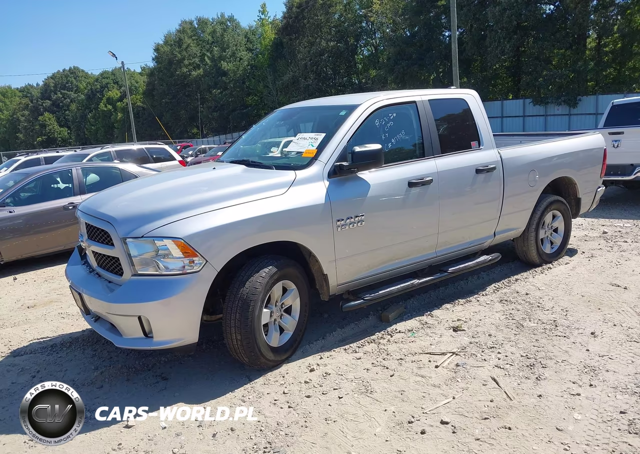 2018 Ram 1500 Express 4X4 6'4 Box VIN:1C6RR7FG0JS246716 - 2