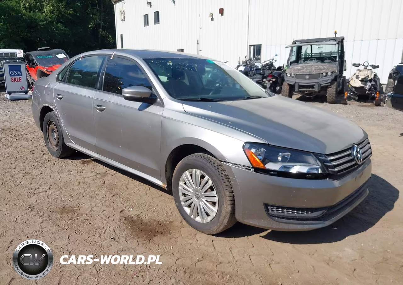 2014 Volkswagen Passat 2.5L S – zdjęcie 1 z 12