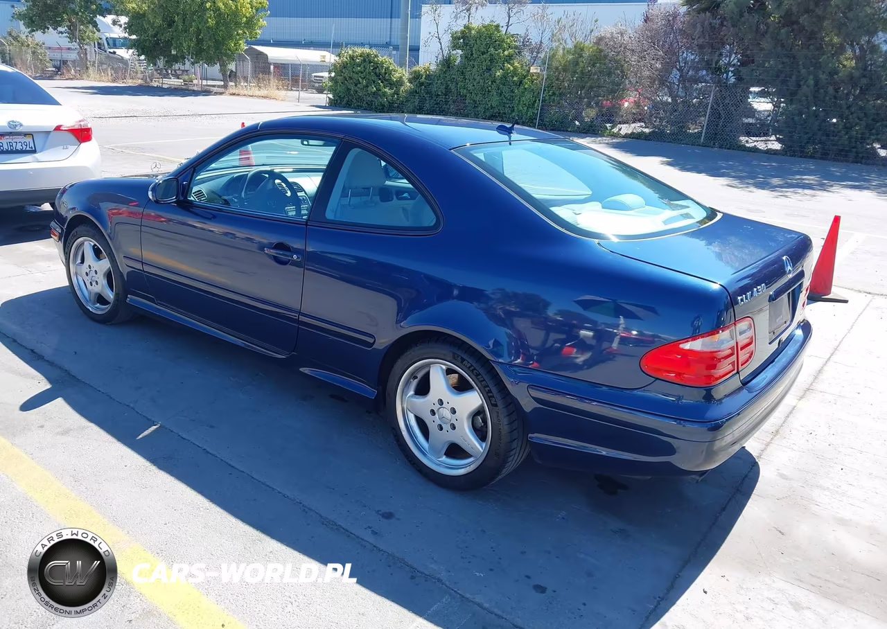 2000 Mercedes-Benz Clk 430 VIN:WDBLJ70G7YF158892 - 3