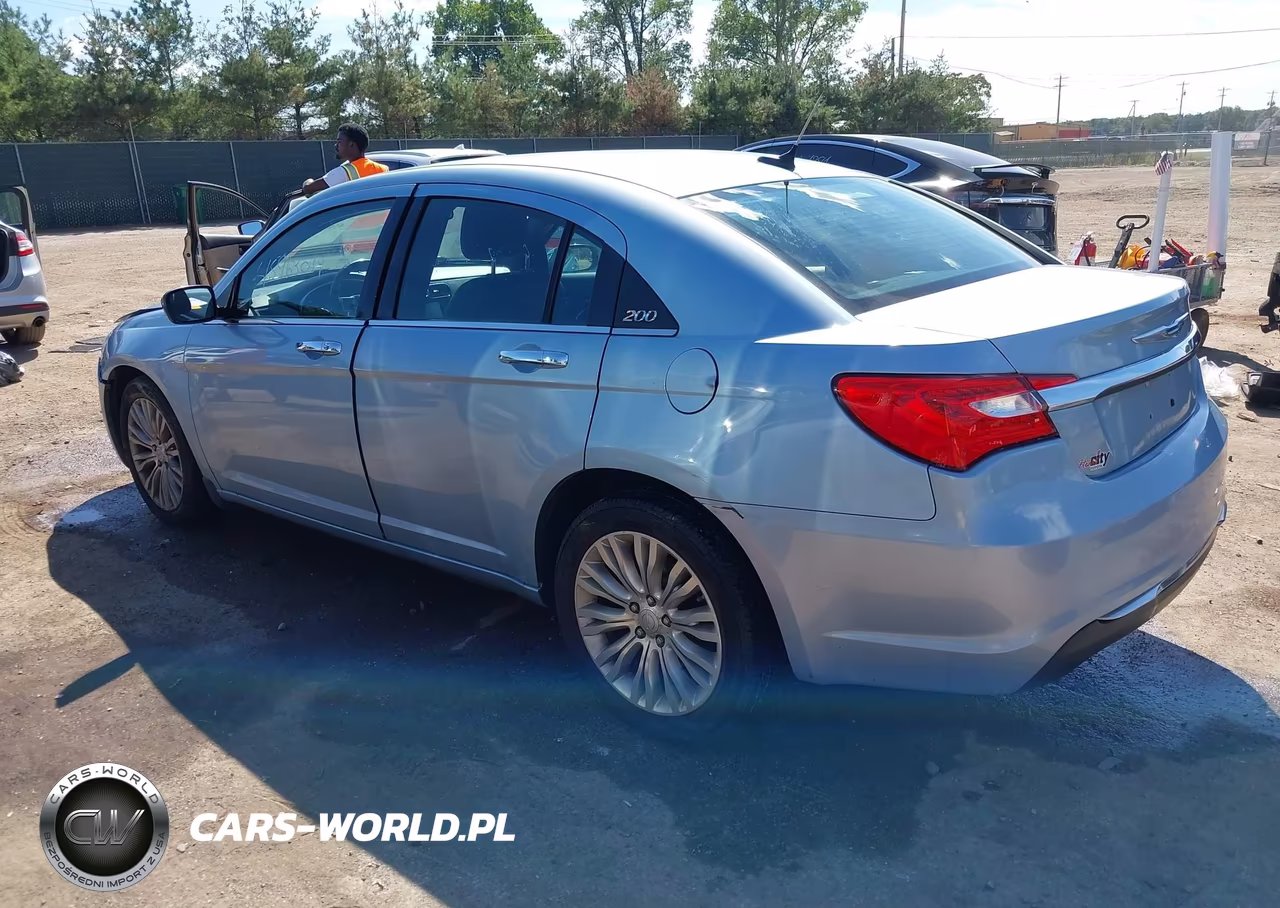 2012 Chrysler 200 Limited VIN:1C3CCBCG7CN159411 - 3