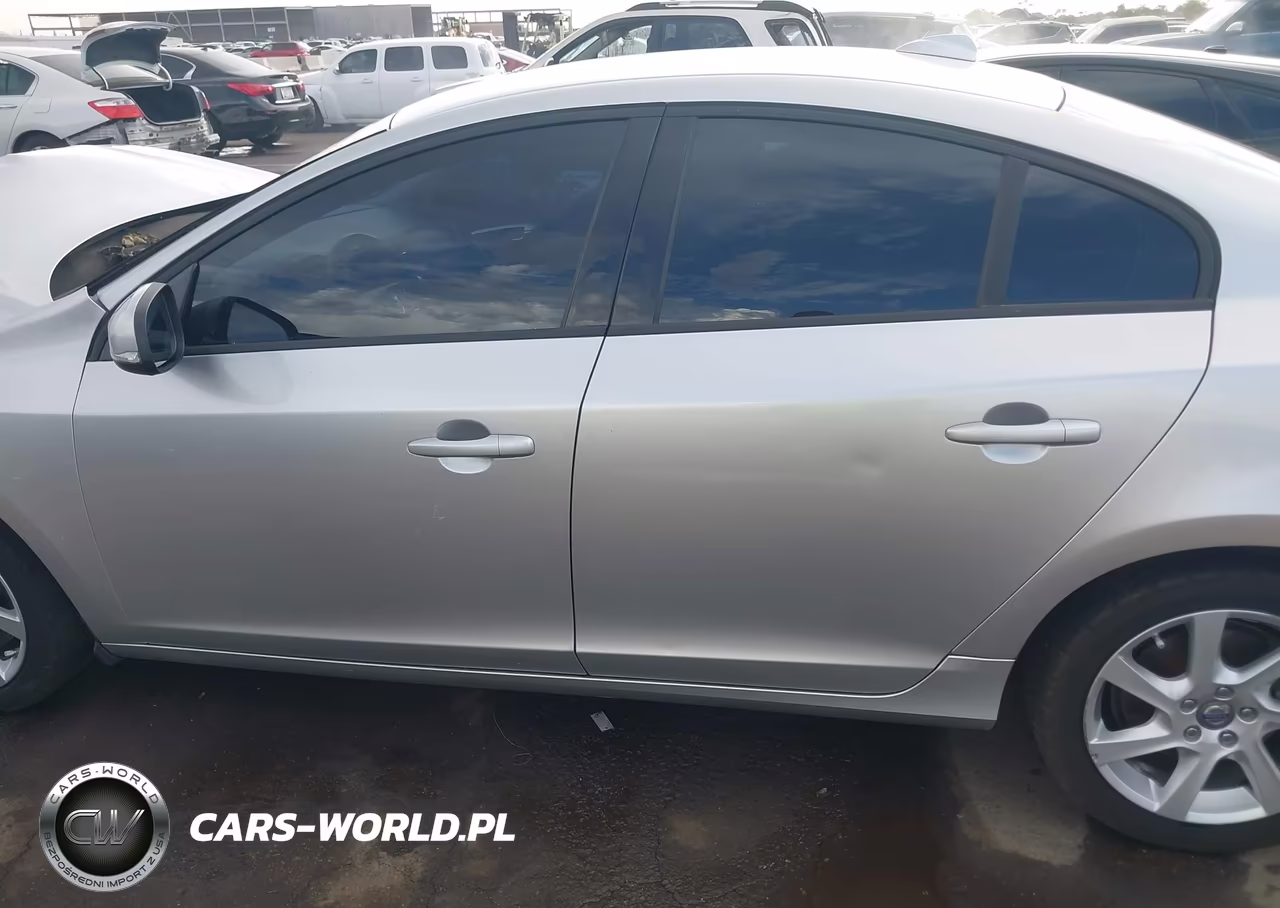2014 Volvo S60 T5 VIN:YV1612FS8E2290599 - 14