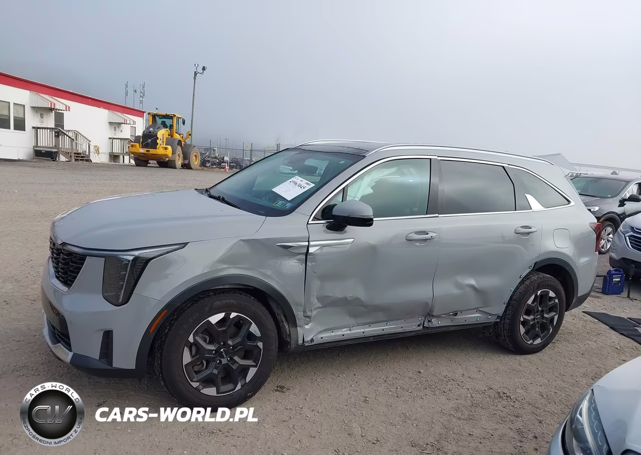 2025 Kia Sorento S VIN:5XYRLDJC5SG333340 - 14