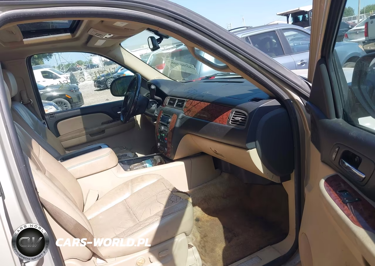2007 Chevrolet Suburban 2500 Lt VIN:3GNGK26K57G172938 - 5