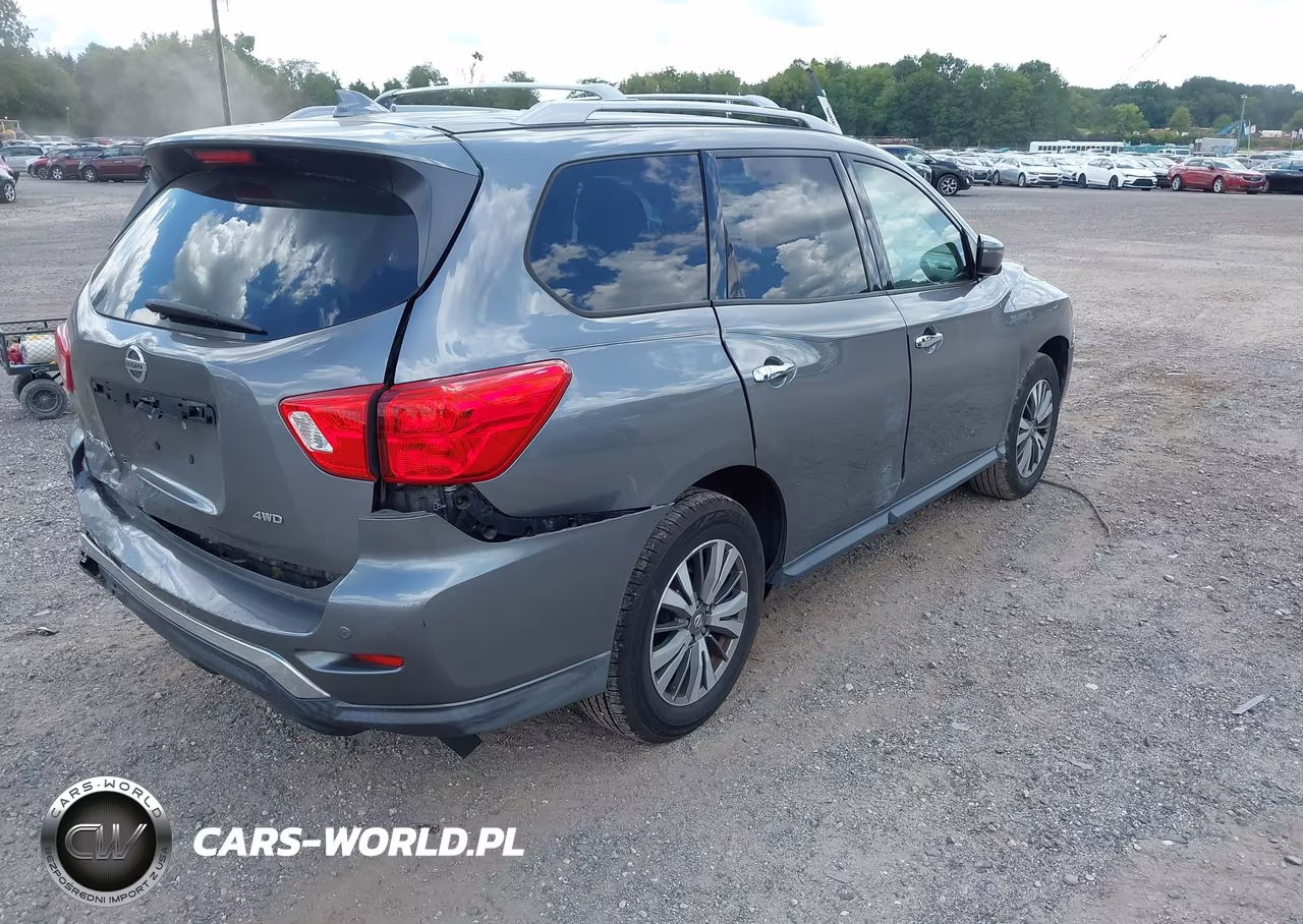 2019 Nissan Pathfinder S VIN:5N1DR2MMXKC650158 - 4