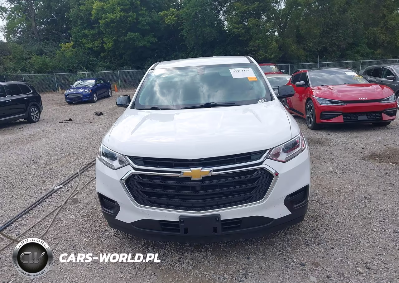 2018 Chevrolet Traverse Ls VIN:1GNERFKW0JJ119766 - 12