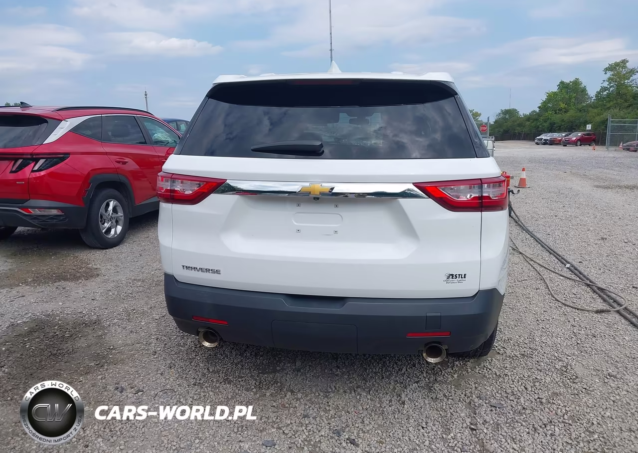 2018 Chevrolet Traverse Ls VIN:1GNERFKW0JJ119766 - 16
