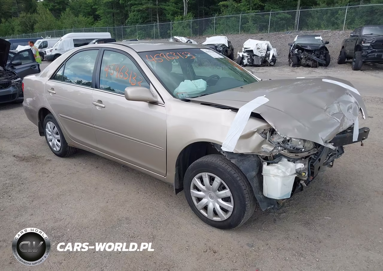 2005 Toyota Camry Le – zdjęcie 1 z 19