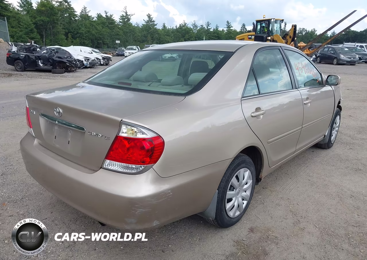 2005 Toyota Camry Le VIN:4T1BE30K45U084302 - 4