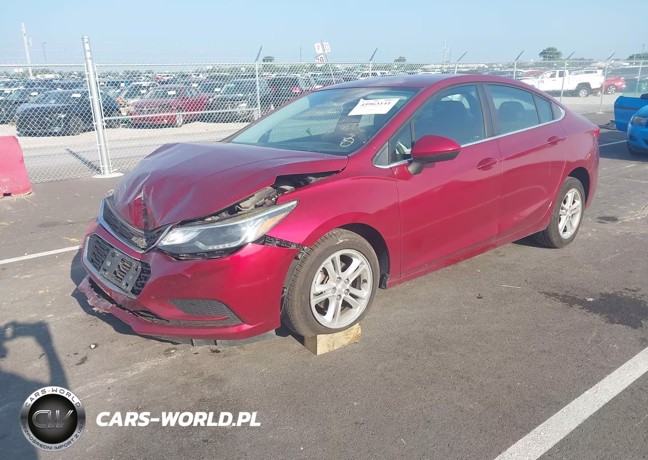 2018 Chevrolet Cruze Lt Auto VIN:1G1BE5SM7J7123321 - 2