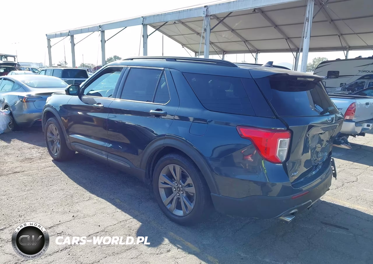 2022 Ford Explorer Xlt VIN:1FMSK7DH6NGA11588 - 3