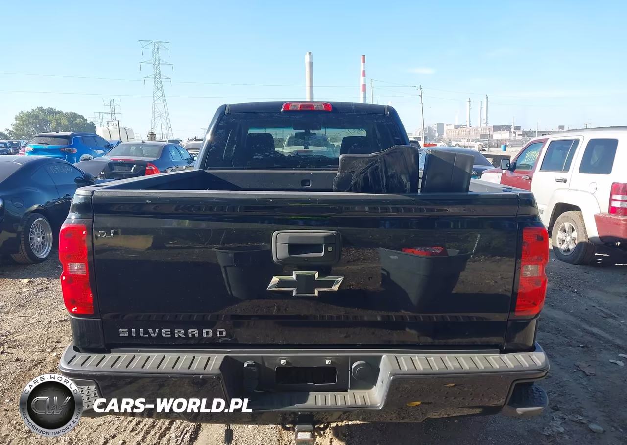 2018 Chevrolet Silverado 1500 Custom VIN:1GCVKPEHXJZ337456 - 16