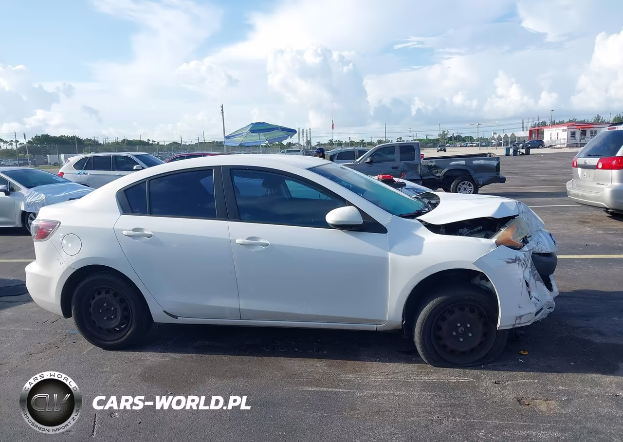 2013 Mazda Mazda3 I Sport VIN:JM1BL1U72D1845204 - 14
