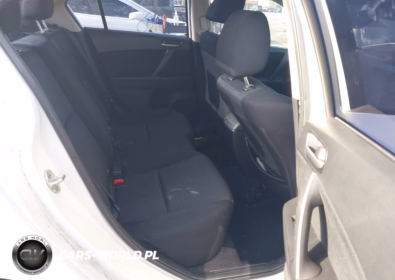 2013 Mazda Mazda3 I Sport VIN:JM1BL1U72D1845204 - 8