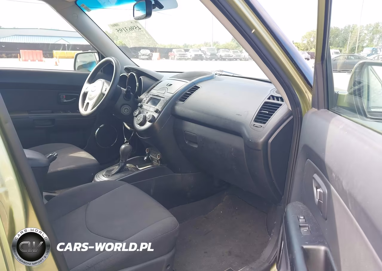 2011 Kia Soul + VIN:KNDJT2A25B7332954 - 5
