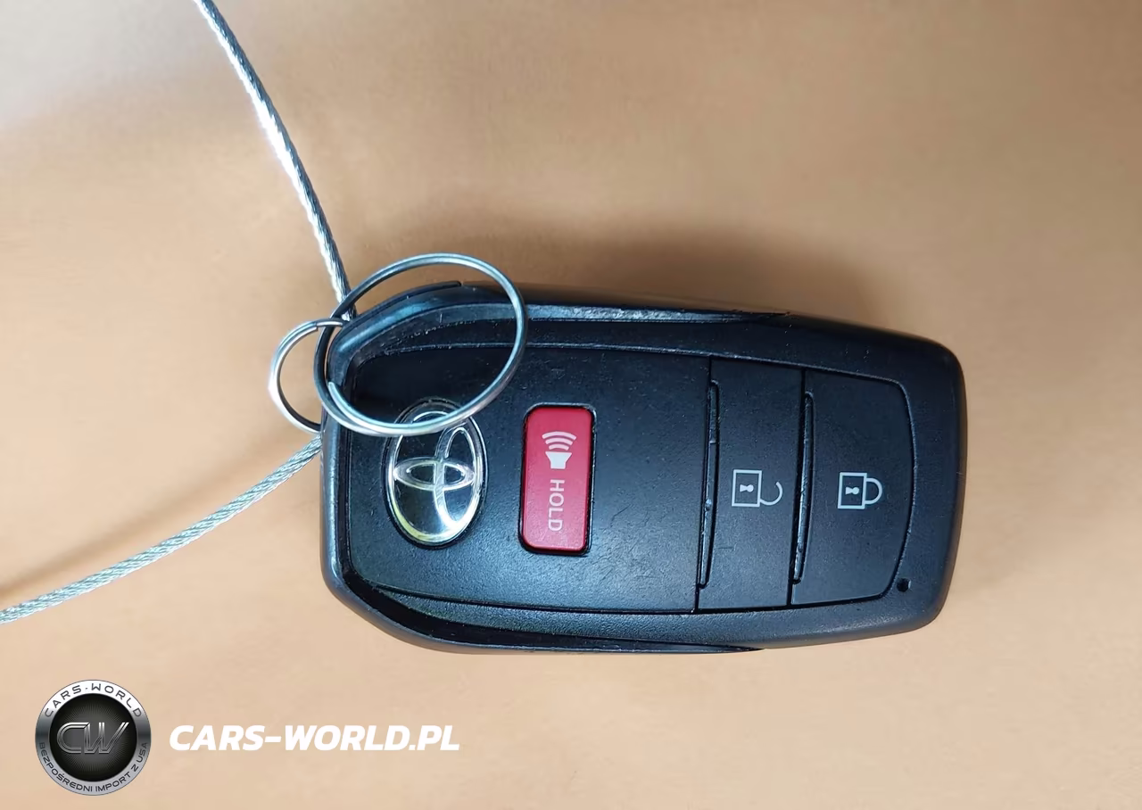 2024 Toyota Corolla Cross Le VIN:7MUCAAAG0RV116150 - 11