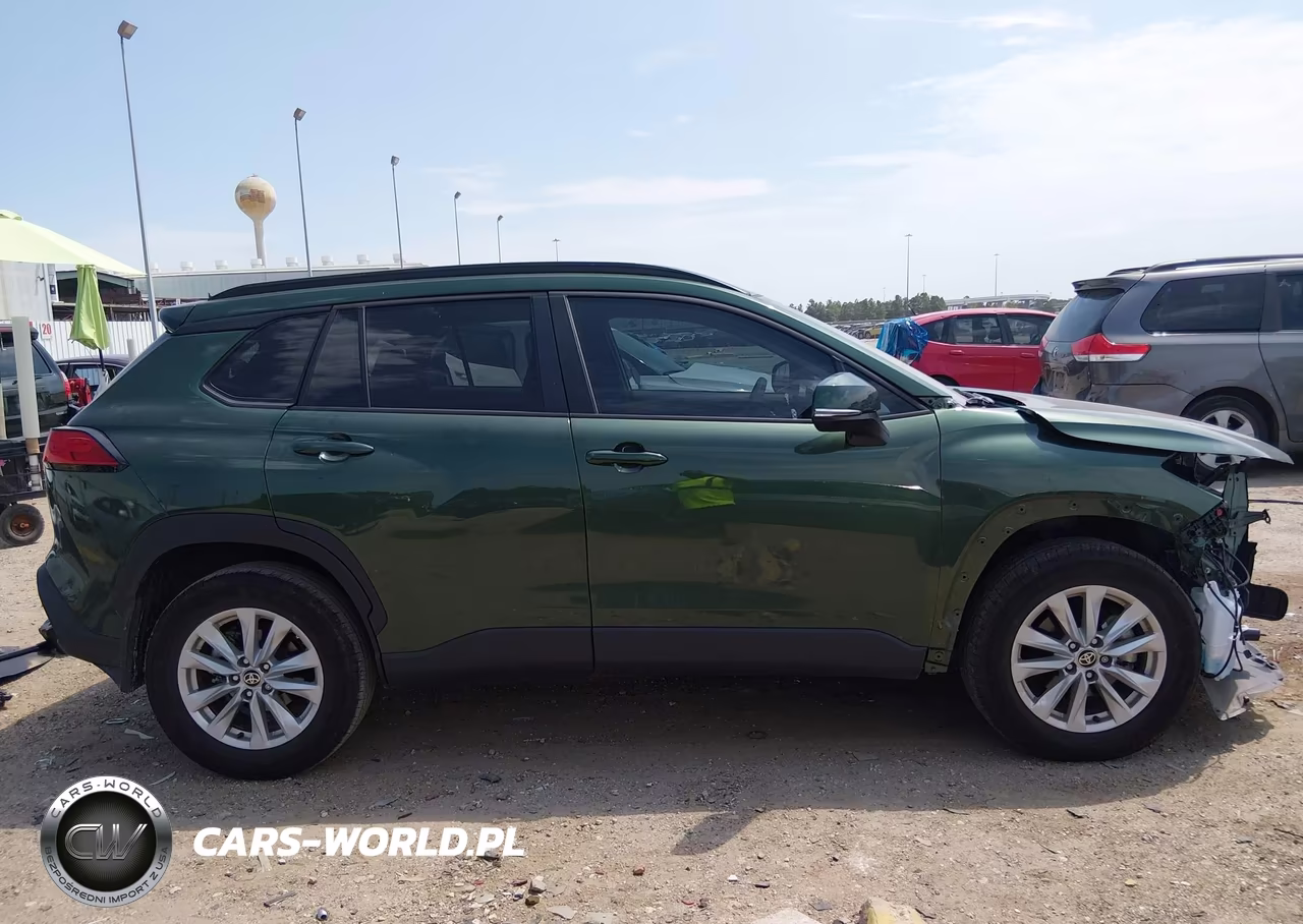2024 Toyota Corolla Cross Le VIN:7MUCAAAG0RV116150 - 14