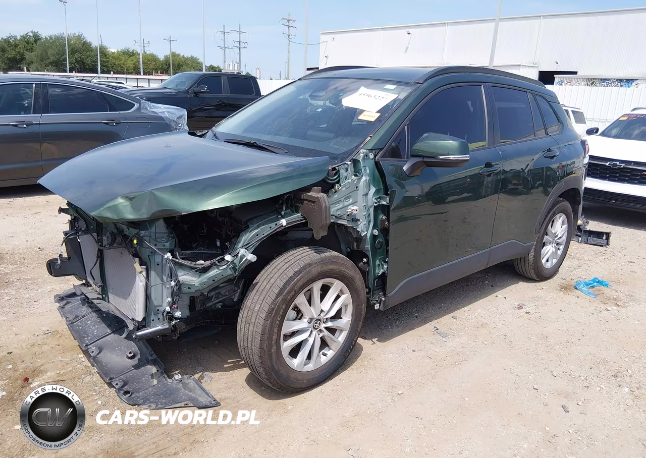 2024 Toyota Corolla Cross Le VIN:7MUCAAAG0RV116150 - 2