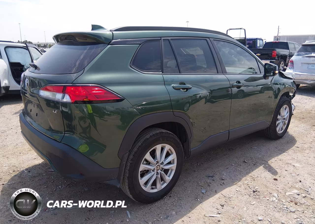 2024 Toyota Corolla Cross Le VIN:7MUCAAAG0RV116150 - 4