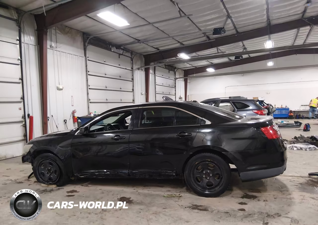 2013 Ford Police Interceptor VIN:1FAHP2M8XDG196252 - 13