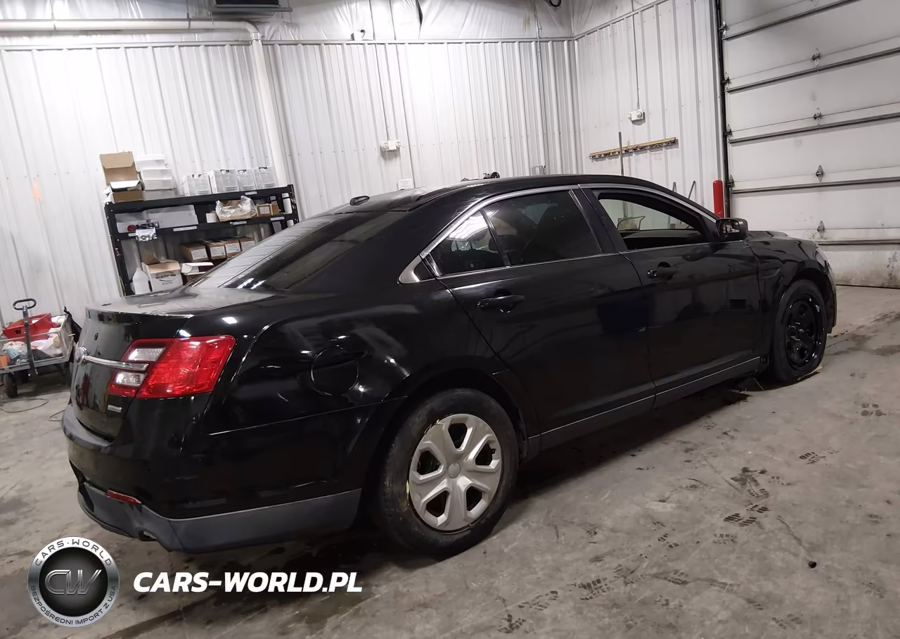 2013 Ford Police Interceptor VIN:1FAHP2M8XDG196252 - 4
