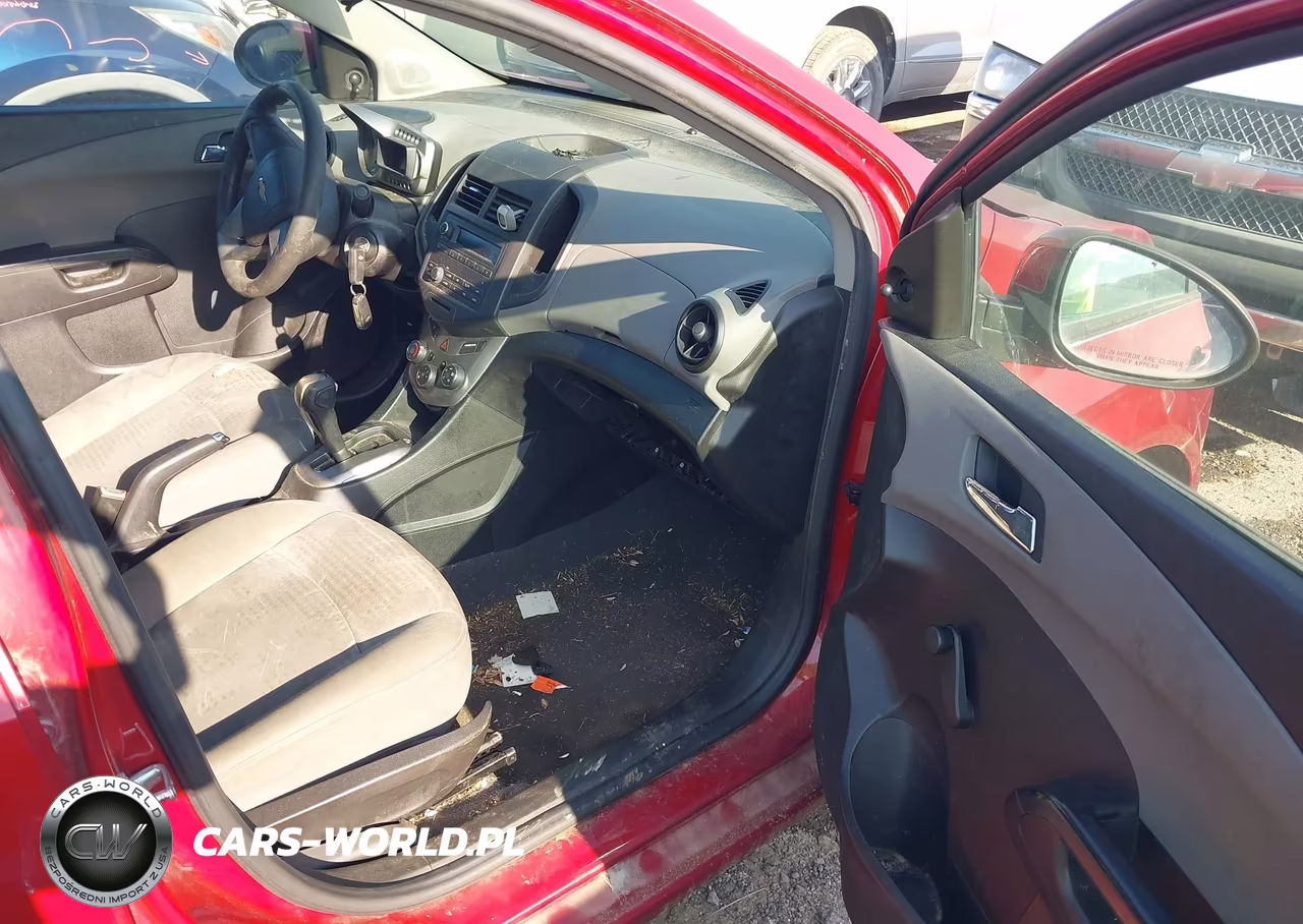 2012 Chevrolet Sonic 2Ls VIN:1G1JA5SH2C4108935 - 5