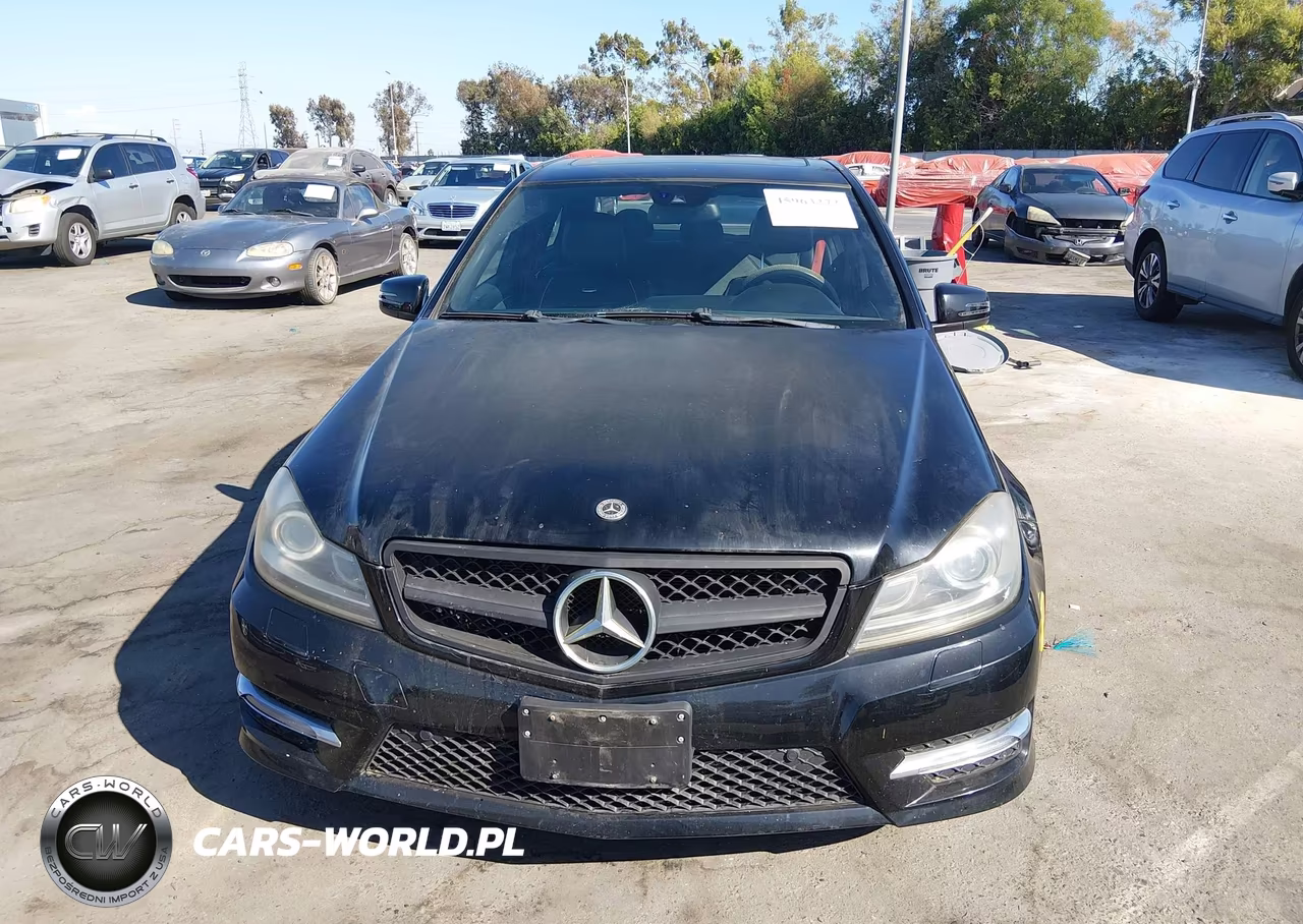 2013 Mercedes-Benz C 250 Sport VIN:WDDGF4HB8DR262513 - 6
