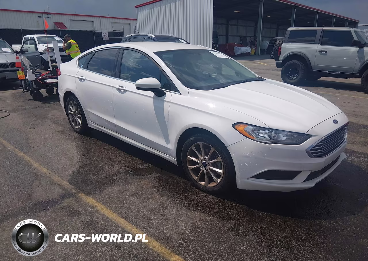 2017 Ford Fusion Se – zdjęcie 1 z 16