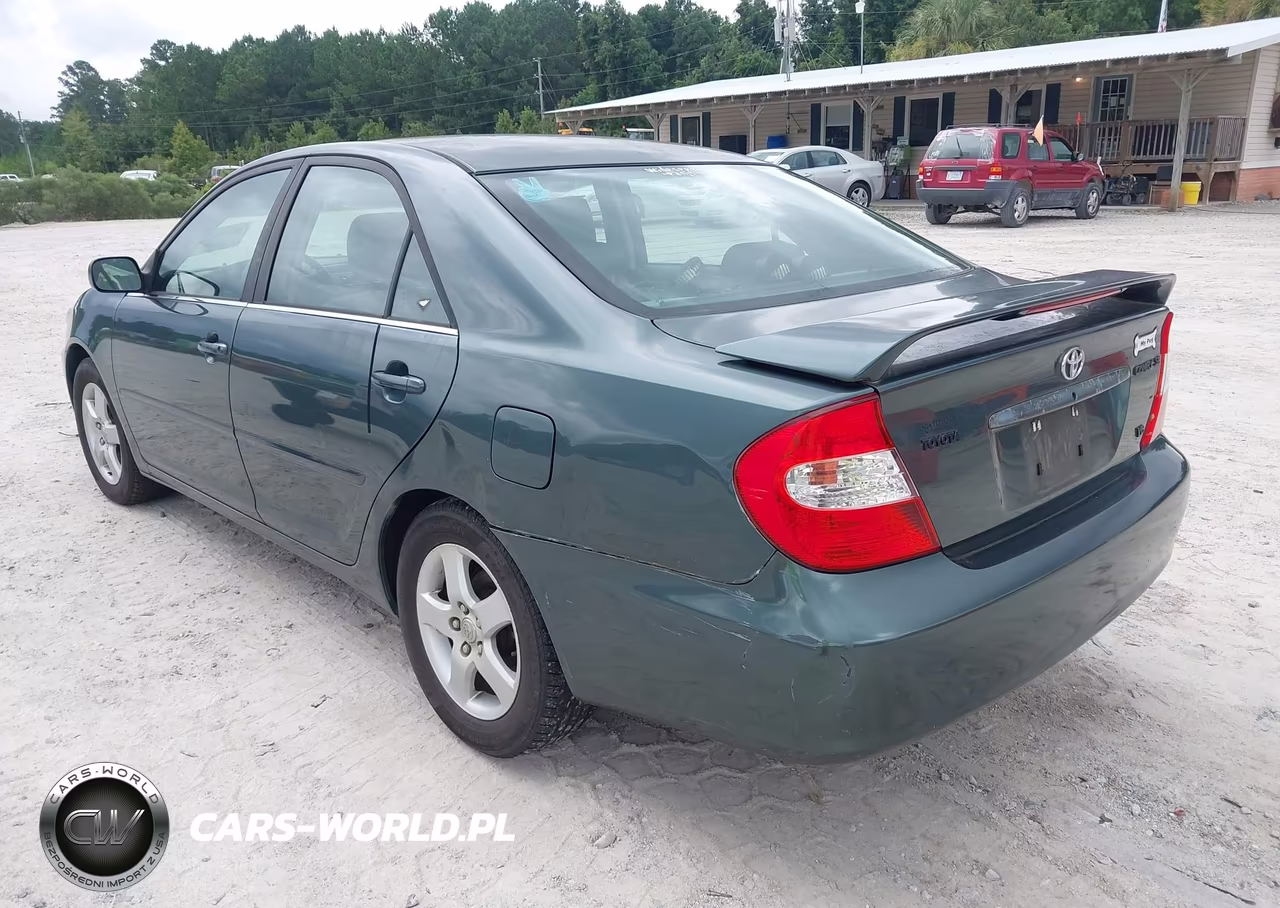 2002 Toyota Camry Se VIN:JTDBF32K120004679 - 3