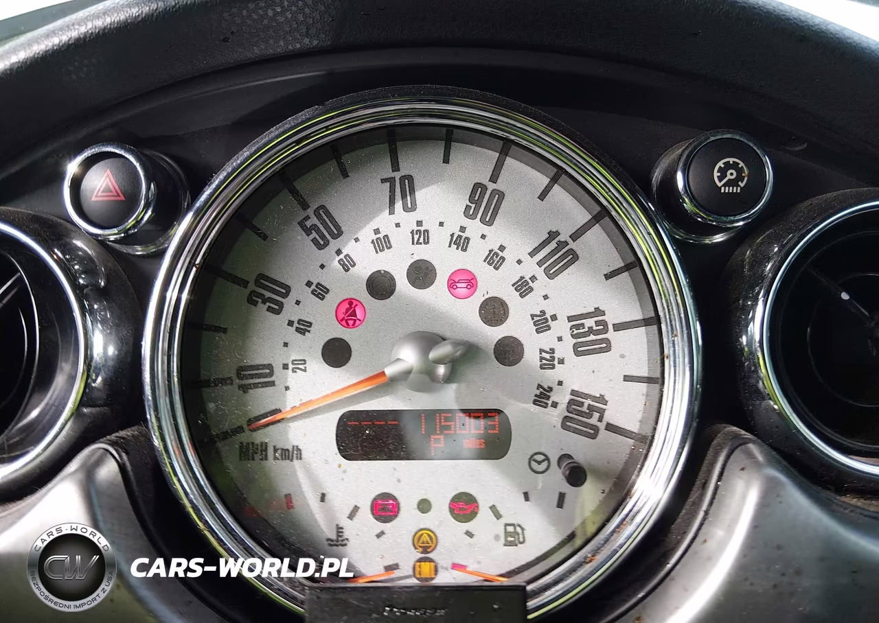 2006 Mini Cooper S VIN:WMWRH33526TK59294 - 7