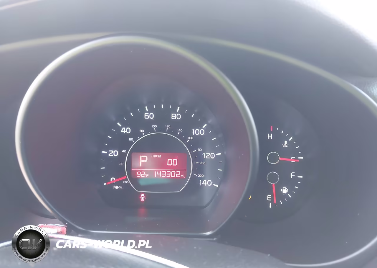 2016 Kia Soul VIN:KNDJN2A25G7377362 - 7