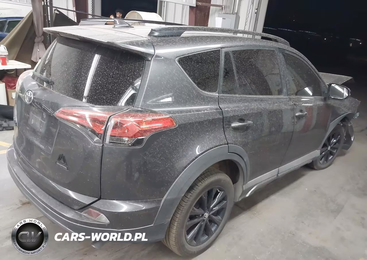2018 Toyota Rav4 Adventure VIN:2T3RFREV9JW851998 - 4