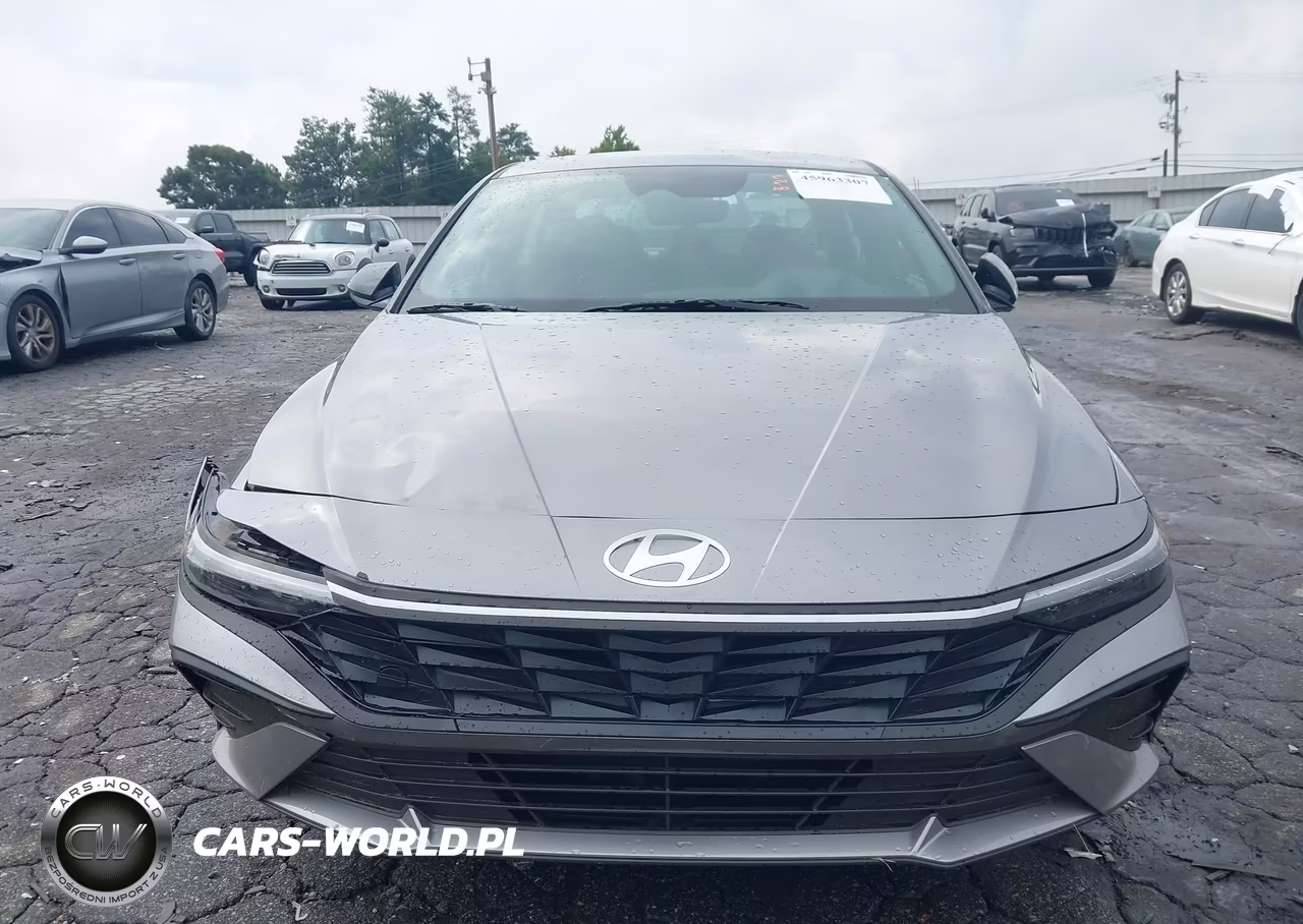2025 Hyundai Elantra Sel Sport VIN:KMHLM4DG5SU986956 - 12